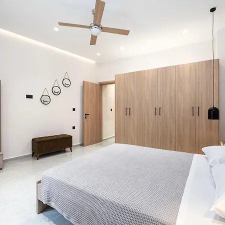 The Saltwater Apartman *